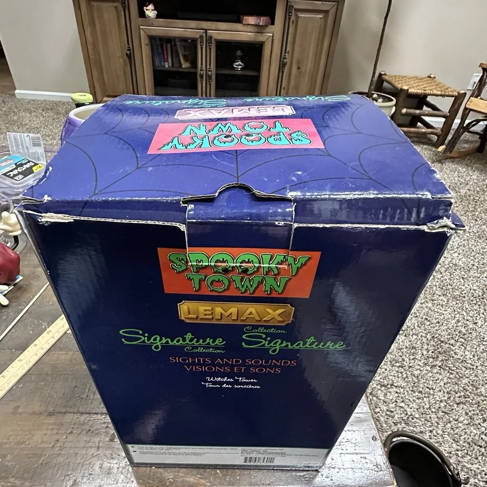 Lemax Spooky Town Witches Tower Michaels Exclusive 2018‎ w/ Box & Adapter
